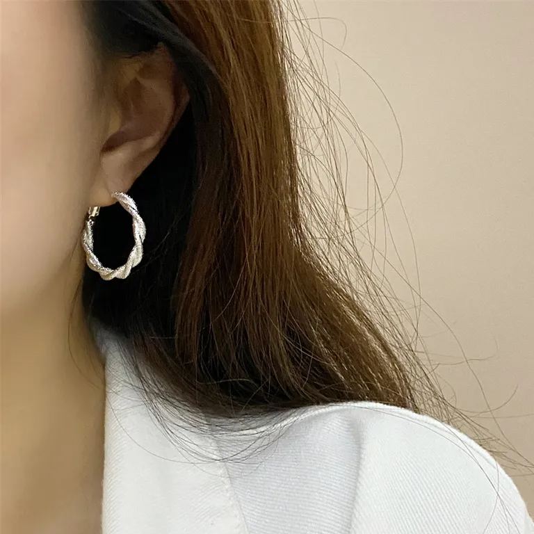🌸Minimalist Style Hoop Earrings